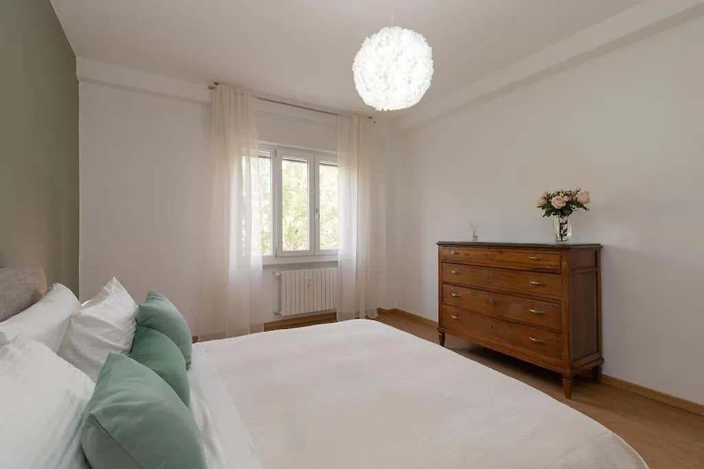 Enjoy Home - Appartamento Signorile Con Vista Padova Italia
