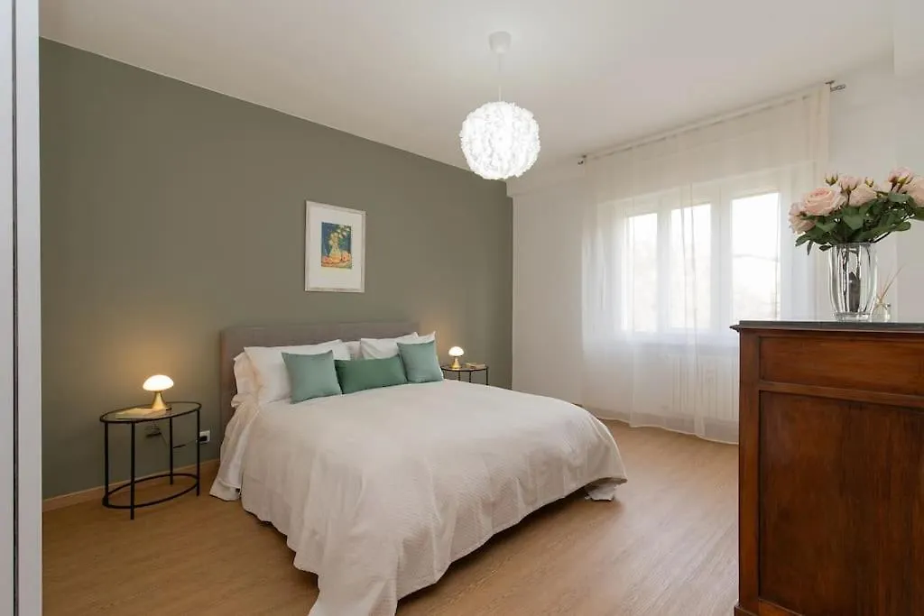 Enjoy Home - Appartamento Signorile Con Vista Padova Italia
