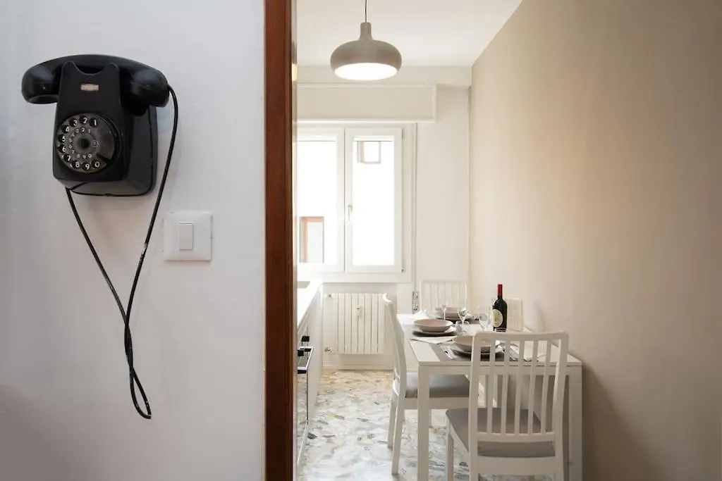 Enjoy Home - Appartamento Signorile Con Vista Padova